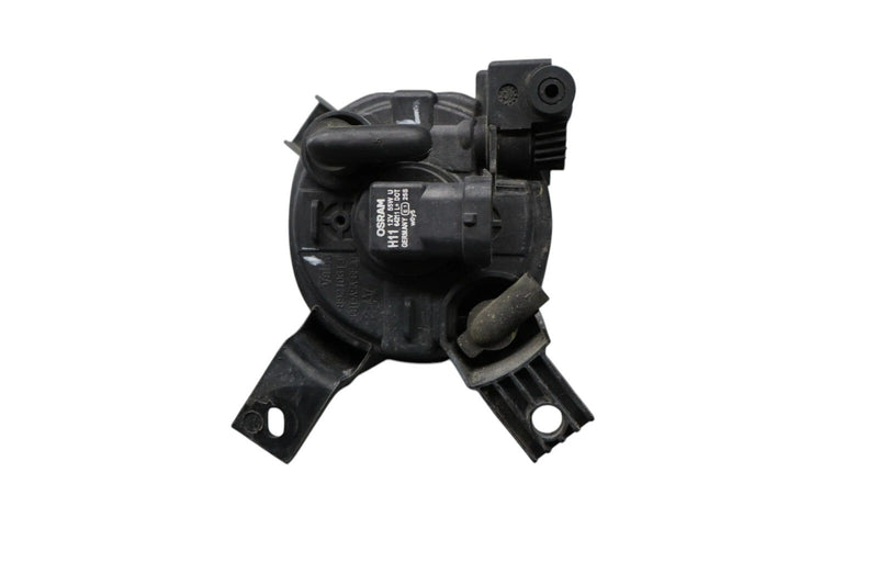 Load image into Gallery viewer, 05-13 Audi A3 Front Left Driver Side Bumper Fog Light Lamp 8E0941699C OEM
