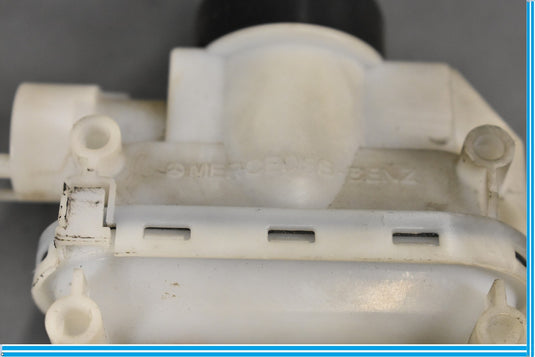86-95 Mercedes 300SL W124 Rear Left Driver Side Vacuum Lock Actuator Element Oem