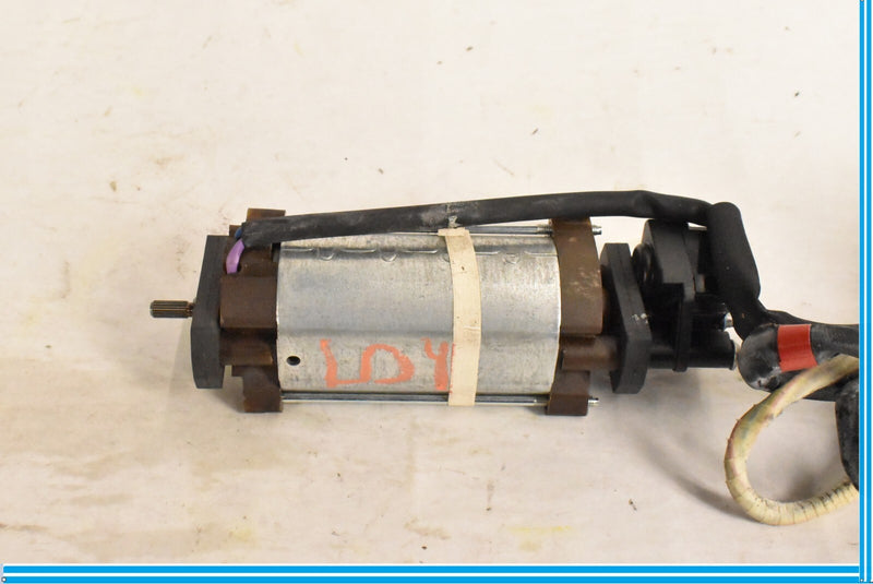 Load image into Gallery viewer, 90-02 Mercedes R129 SL320 Front Left Driver Seat Motor 1298206342 OEM
