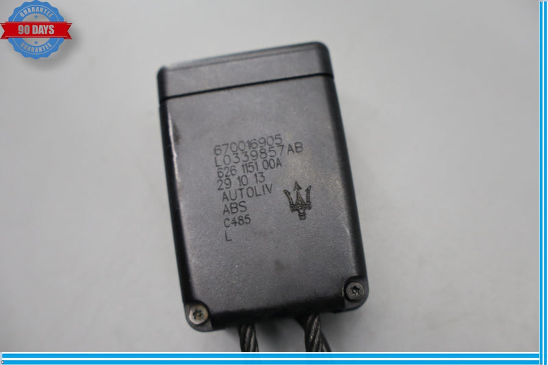 Load image into Gallery viewer, 14-19 Maserati Ghibli Front Left Driver Side Seat Belt Buckle 670016905 Oem
