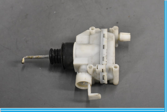 86-95 Mercedes 300SL W124 Rear Right Side Vacuum Lock Actuator Element Oem
