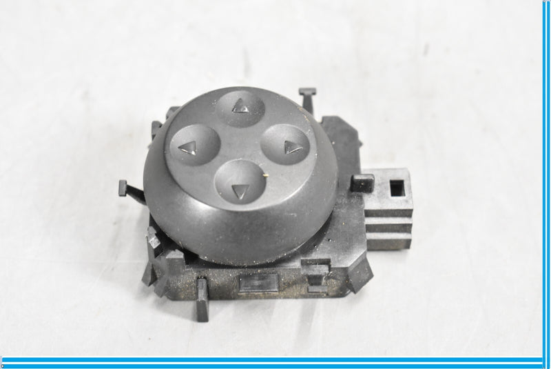 Load image into Gallery viewer, 10-13 Mercedes E350 E550 Front Right Passenger Seat Level Adjustment Switch Oem
