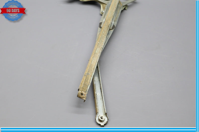 Load image into Gallery viewer, 07-12 Lexus LS460L Front Right Passenger Side Door Window Regulator Motor Oem
