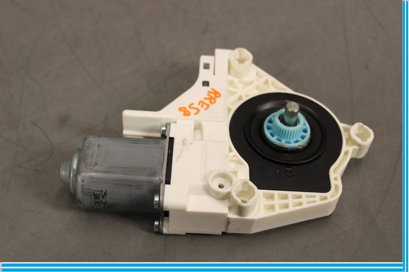 Load image into Gallery viewer, 11-18 Porsche Cayenne Rear Right Side Door Window Regulator Motor Oem
