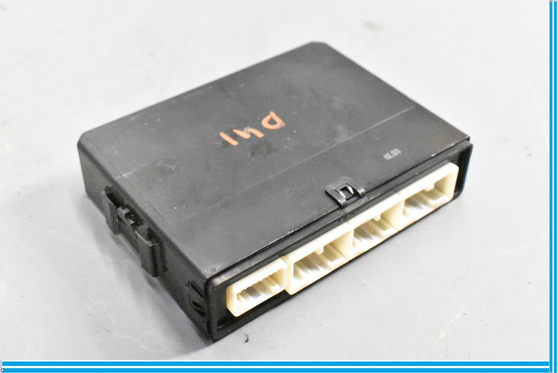 Load image into Gallery viewer, 07-09 LEXUS LS460 FRONT RIGHT PASSENGER DOOR MULTIPLEX CONTROL MODULE OEM
