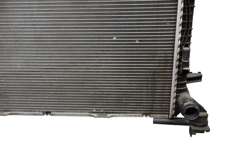 Load image into Gallery viewer, 09-16 Audi A7 A6 Quattro Engine Motor Cooling Coolant Radiator 8K0121251H Oem
