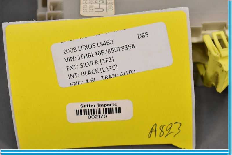 Load image into Gallery viewer, 07-09 Lexus LS460 XF40 Front Left Driver Side Junction Fuse Box 82672-50120 Oem
