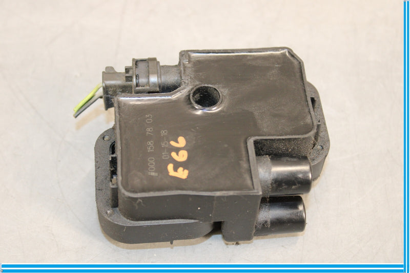 Load image into Gallery viewer, 98-03 Mercedes W210 E320 E430 CLK320 Engine Start Ignition Coil Oem
