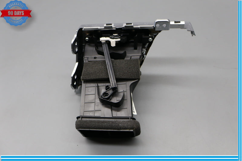 Load image into Gallery viewer, 15-20 Hyundai Genesis Front Left Driver Side Dash Air Vent W/ Wood Trim Oem
