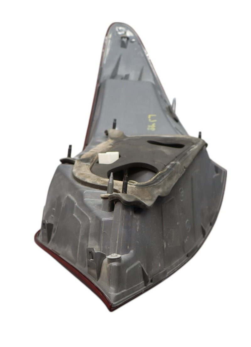 Load image into Gallery viewer, 11–13 Hyundai Equus Signature Left Driver Side Rear Taillight Assembly Oem
