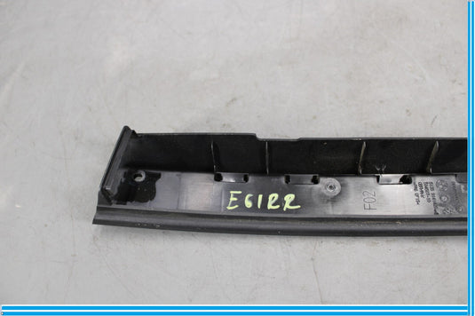 09-15 BMW 750Li F01 F02 Rear Right Side Door Window Glass Adapter Cover Oem
