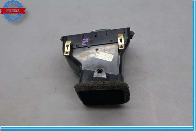 Load image into Gallery viewer, 11-14 Volkswagen VW Touareg Front Right Outer Side Dashboard Air Vent Oem
