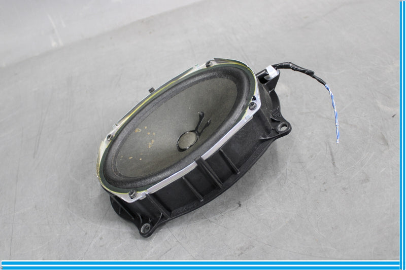 Load image into Gallery viewer, 11-17 Infiniti QX56 QX80 Rear Left/Right Side Deck Audio Speaker Oem
