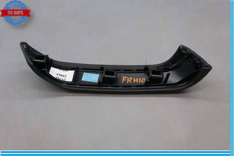Load image into Gallery viewer, 14-17 Maserati Ghibli Front Right Passenger Side Interior Door Handle Trim Oem
