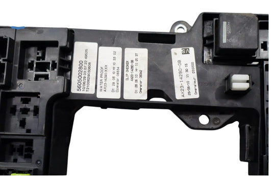 09-11 Jaguar X250 XF XFR Engine Fuse Relay Box Unit AX2314290GB OEM
