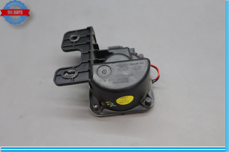 Load image into Gallery viewer, 15-20 Hyundai Genesis G80 Front Left or Right Side Lower Dash Audio Speaker Oem
