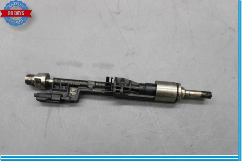Load image into Gallery viewer, 12-18 BMW 320i 328i 528i F30 Fuel Injector 13647597870 Oem
