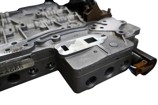 10-15 Jaguar XJ XKR Automatic Transmission Valve Body Mechatronic 0260550043 Oem