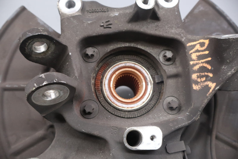 Load image into Gallery viewer, 14-17 Maserati Ghibli Rear Left Driver Side Spindle Knuckle Hub 670006802 Oem
