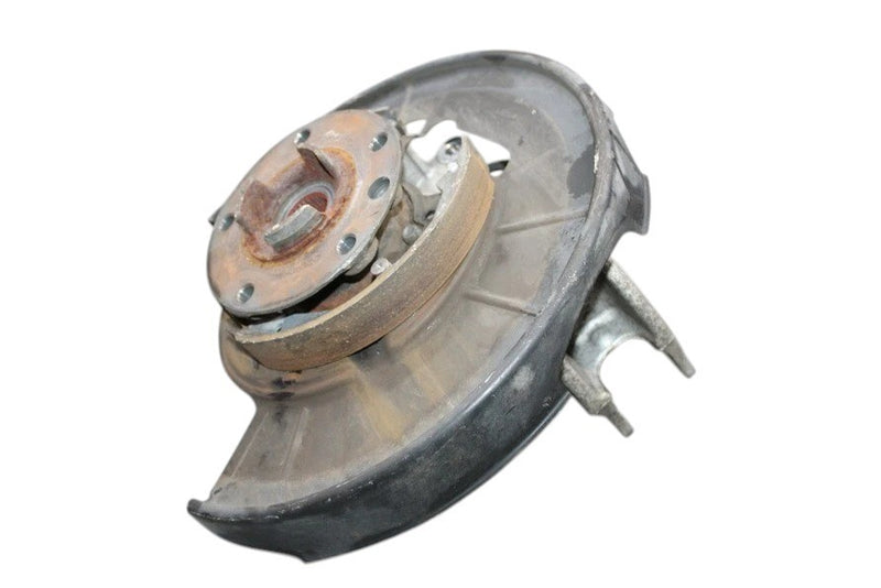 Load image into Gallery viewer, 11-14 Volkswagen Touareg Rear Left Side Spindle Knuckle Hub 95833161101 Oem
