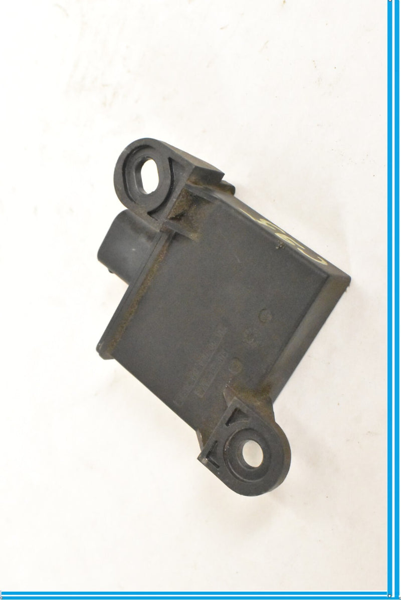 Load image into Gallery viewer, 2009-2015 BMW 750i F01 OEM Left Rear Tire Pressure Control Module
