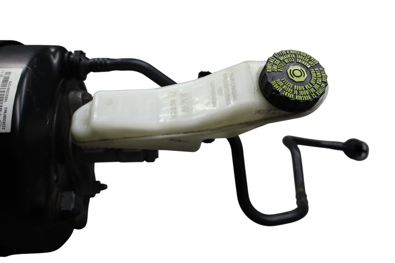 Load image into Gallery viewer, 14-21 BMW BMW I3 I01 Hybrid Brake Master Cylinder Power Booster Oem
