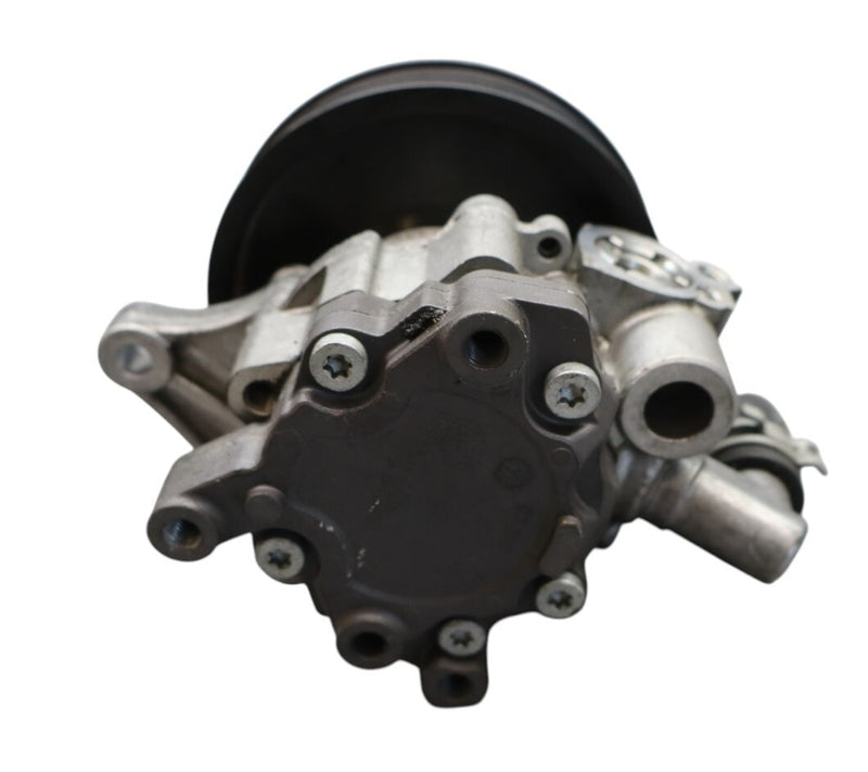 Load image into Gallery viewer, 12-15 Mercedes W204 C250 SLK250 M271 1.8L Power Steering Pump 0064663601 Oem
