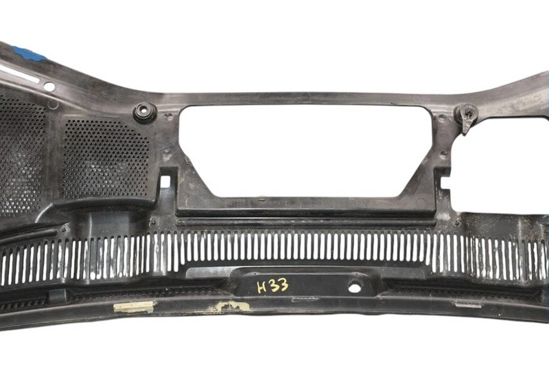 Load image into Gallery viewer, 03-12 Bentley Continental Flying Spur Windshield Cowl Panel Trim 3W8819401D Oem
