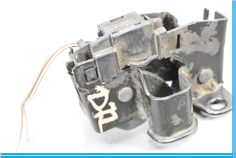 Load image into Gallery viewer, 00-06 Mercedes S500 S600 W220 Left Engine Hood Lock Latch Oem
