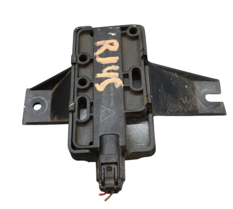 Load image into Gallery viewer, 11-18 Porsche Cayenne 958 Keyless Control Module Antenna Sensor w/ Bracket Oem
