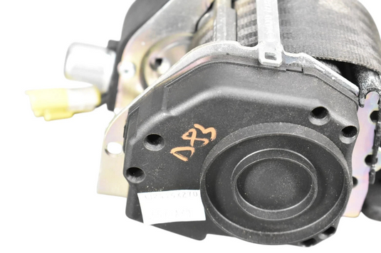 03-08 Maserati Quattroporte M139 Rear Left Driver Side Seat Belt Seatbelt Oem