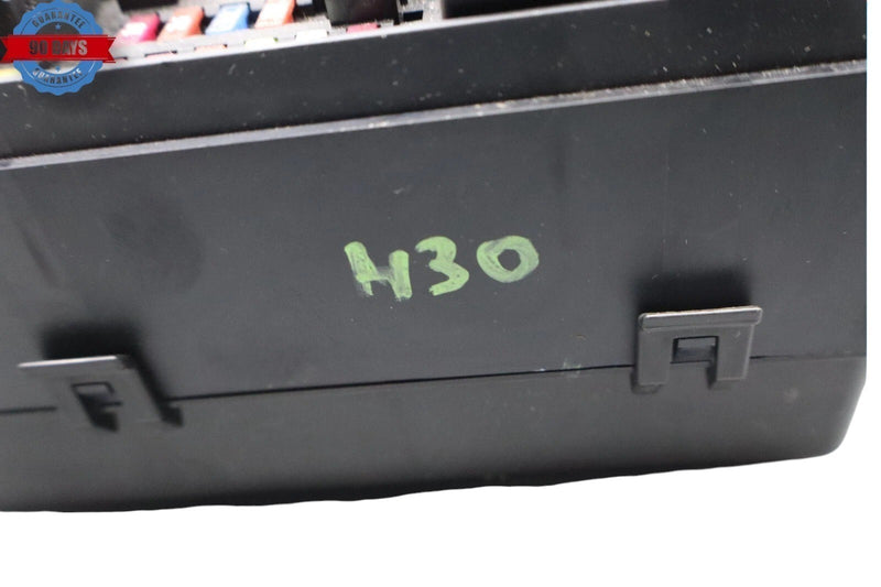 Load image into Gallery viewer, 14-24 Maserati Ghibli Power Distribution Fuse Relay Box Block 7154763030 Oem
