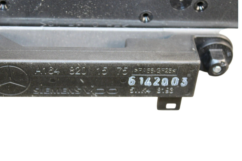 Load image into Gallery viewer, 07-13 Mercedes W221 S600 CL550 Rear Trunk SAM Fuse Relay Box Module Assembly OEM
