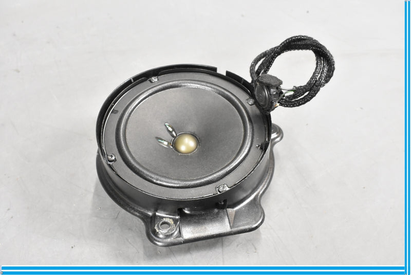 Load image into Gallery viewer, 03-06 Mercedes CL500 S55 AMG W220 Rear Right Audio Sound Speaker 2208201602 Oem
