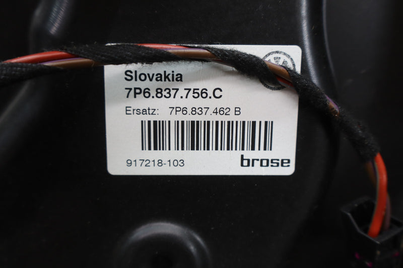 Load image into Gallery viewer, 11-17 Volkswagen Touareg Front Right Passenger Side Door Window Regulator Oem

