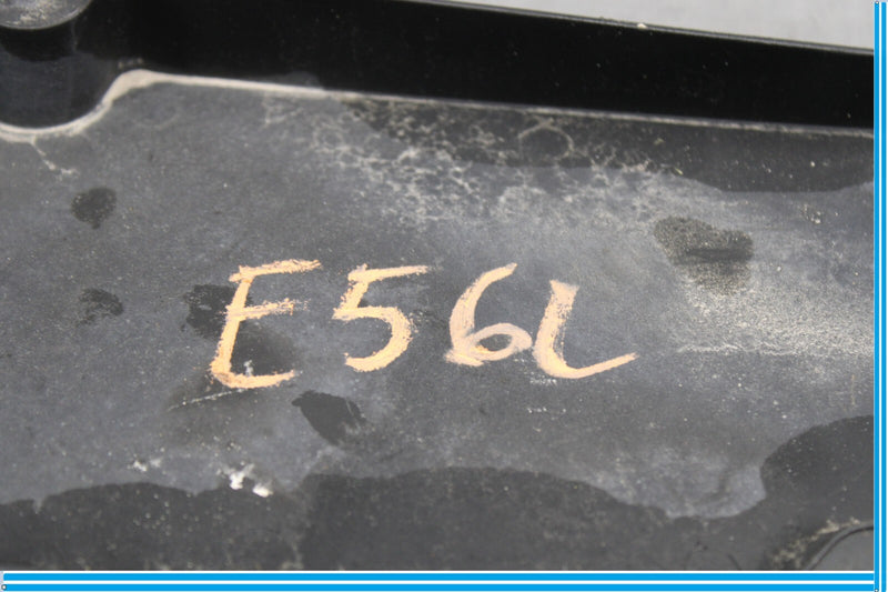 Load image into Gallery viewer, 03-12 Mercedes R230 SL550 SL500 Left Upper Hood Air Intake Cowl Grille Mount Oem
