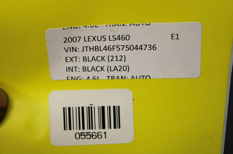 Load image into Gallery viewer, 11-17 Volkswagen Touareg Front Driveshaft Propeller Shaft 7P0521101H Oem
