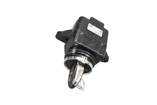11-14 Volkswagen VM Touareg Engine Start Ignition Switch W/ key 7P6905843 Oem