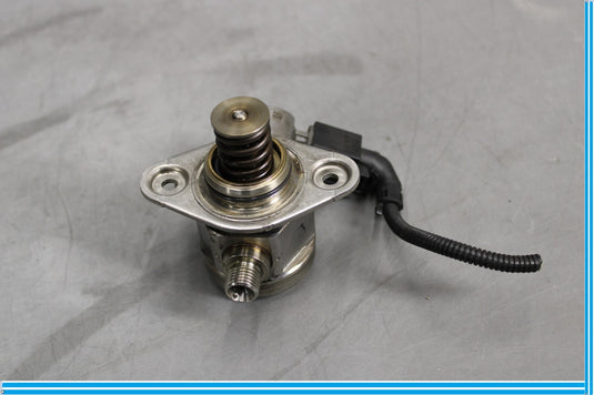 09-12 BMW 750i 750Li F01 F02 F10 High Pressure Fuel Pump 13517595339 Oem