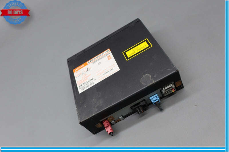 Load image into Gallery viewer, 07-15 Jaguar X150 XK XKR XF XFR Car Navigation DVD CD Player GPS AW8310E887 Oem
