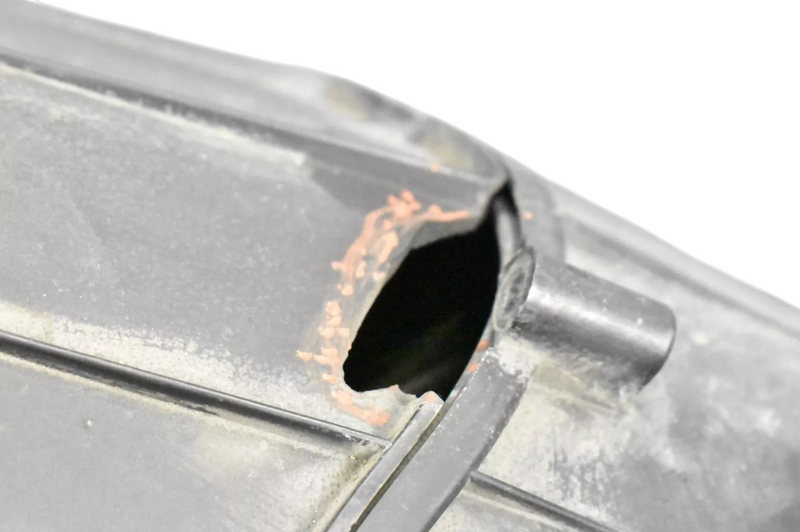 Load image into Gallery viewer, 11-12 Audi A8 4.2L Right Passenger Side Engine Air Intake Box 4H0133824L Oem
