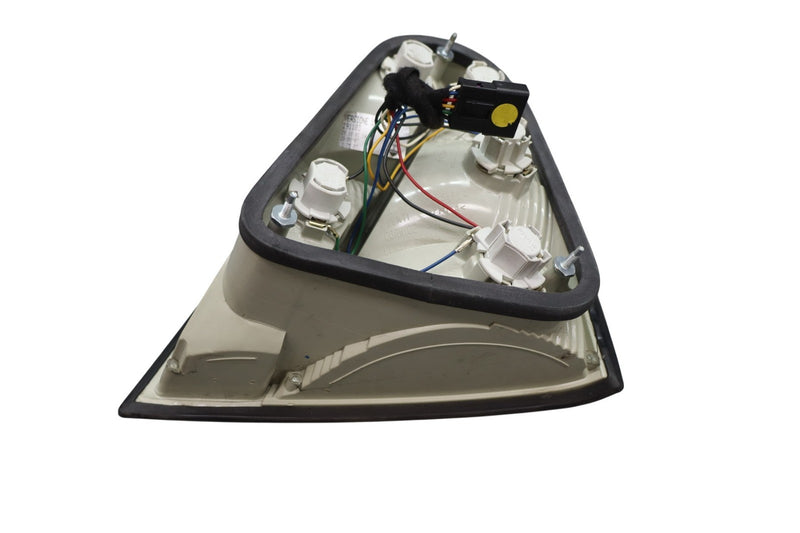 Load image into Gallery viewer, 03-08 Maserati Quattroporte M139 Rear Left Driver Side Tail Light Lamp Oem
