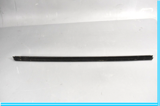 18-20 Jaguar E-Pace Front Right Door Window Inner Weatherstrip Seal Oem