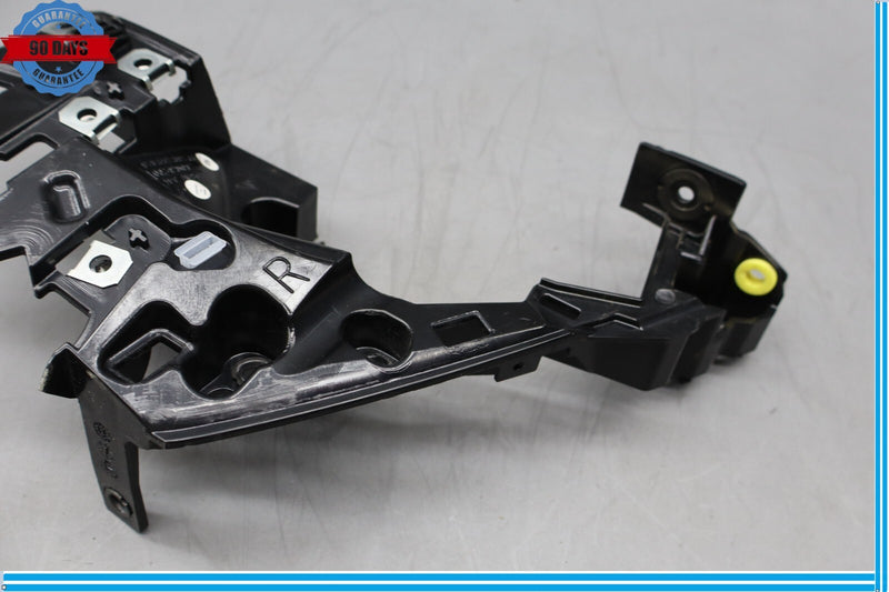 Load image into Gallery viewer, 10-16 Porsche Panamera Front Right Side Dashboard Dash Support Bracket Oem
