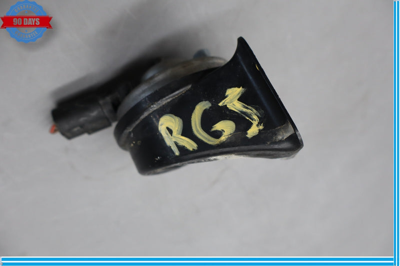 Load image into Gallery viewer, 09-15 BMW 750i 740i Right Side Low Tone Note Horn Signal Oem
