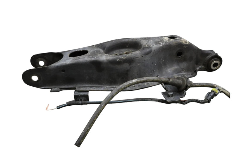 Load image into Gallery viewer, 14-20 Maserati Ghibli Rear Left Side Lower Suspension Control Arm 670036580 Oem
