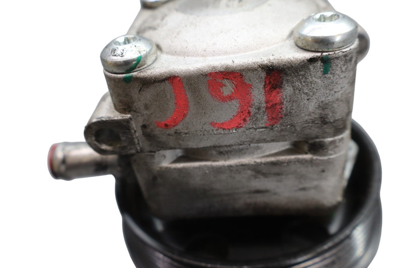 Load image into Gallery viewer, 14-22 Maserati Ghibli M157 Quattroporte M156 Power Steering Pump W/ Pulley Oem
