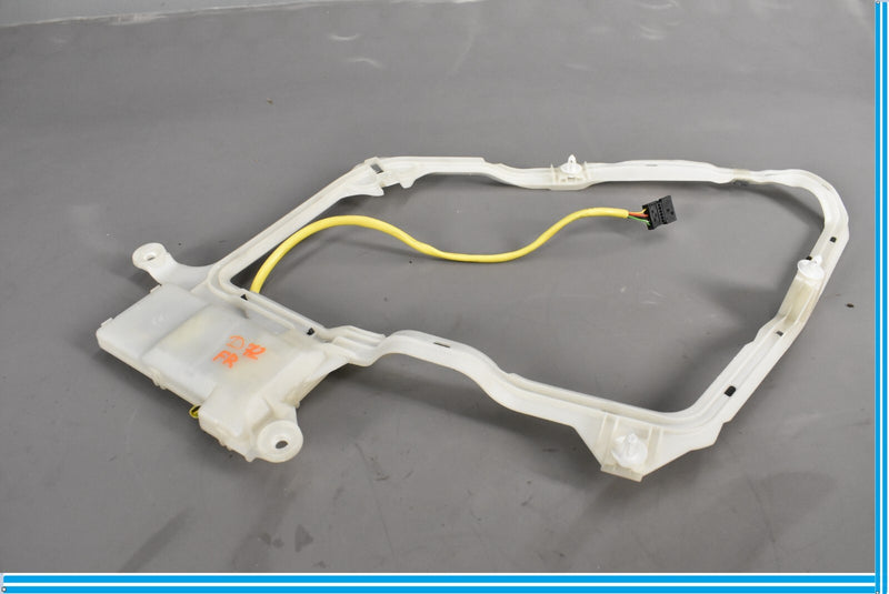 Load image into Gallery viewer, 00-06 Mercedes S500 S600 S550 Front Right Passenger Keyless Go Entry Antenna Oem
