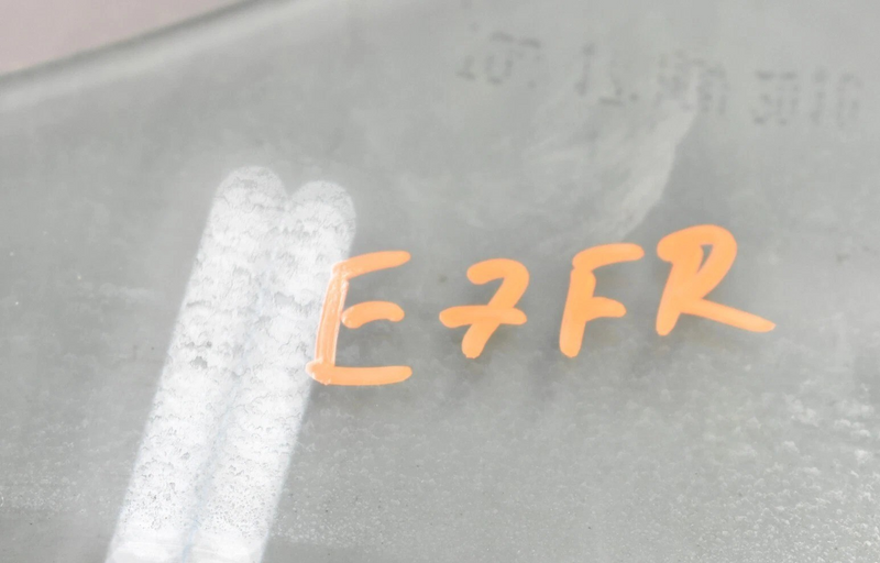 Load image into Gallery viewer, 11-16 Audi A4 S4 A4 Quattro Front Right Side Door Window Glass 8k0845202D Oem
