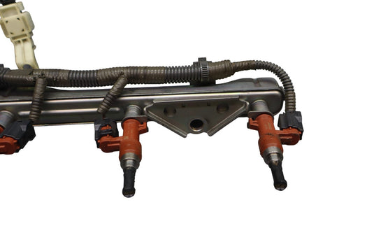 07-17 Lexus USF40 LS460 Right Passenger Side Outer Fuel Injection Rail Oem